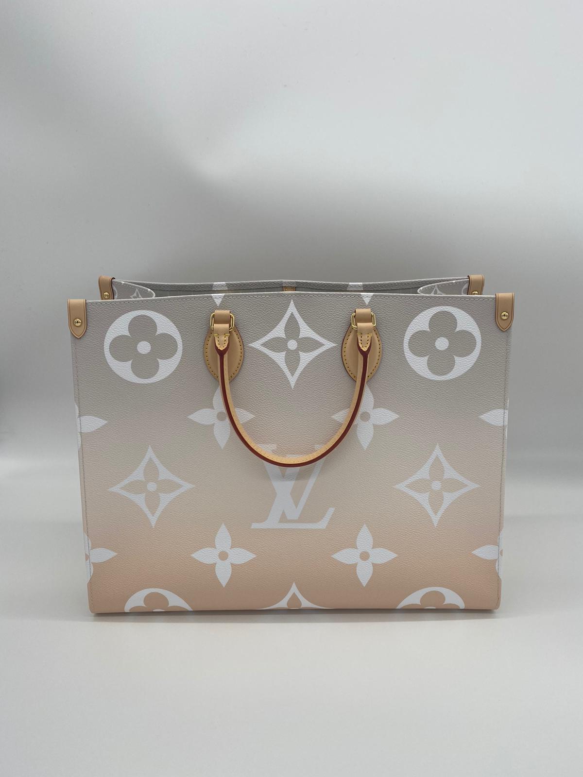 Louis Vuitton On The Go Cream GM – Tailored Styling